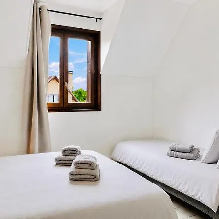 Le Tilleul Hotel Corps